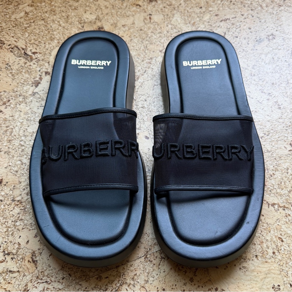 Burberry ‘Buckingham’ Mesh & Leather Logo Slides - Picture 6 of 14